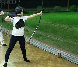 関　真裕美さん